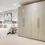 Chic 2Br Haven Nestled In Vibrant Battersea