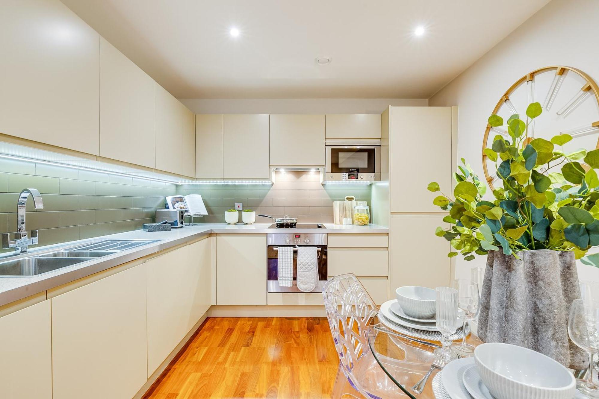 Apartment Chic 2br Haven Nestled In Vibrant Battersea London
