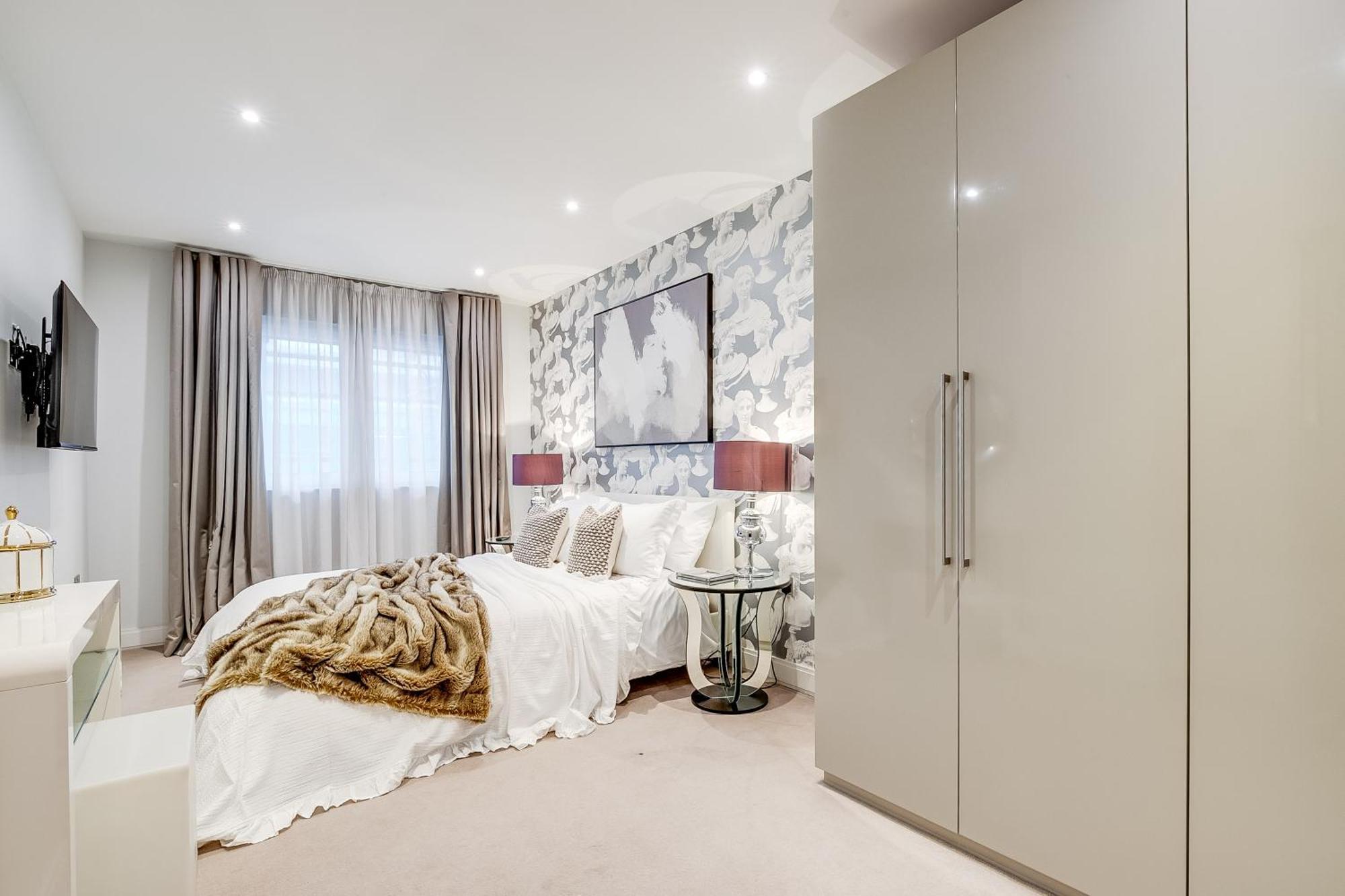 Chic 2br Haven Nestled In Vibrant Battersea *